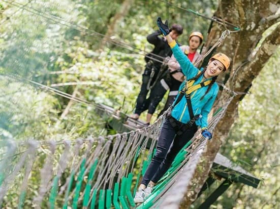 Luang Prabang-Namkat Yorapa Resort-Phongsaly-2Days Trekking+Akha Village Home Stay-Muang Khoa-Muang Ngoi Neua-Nong Khiau-Chinese Dam Ou River N. 2-Luang Prabang