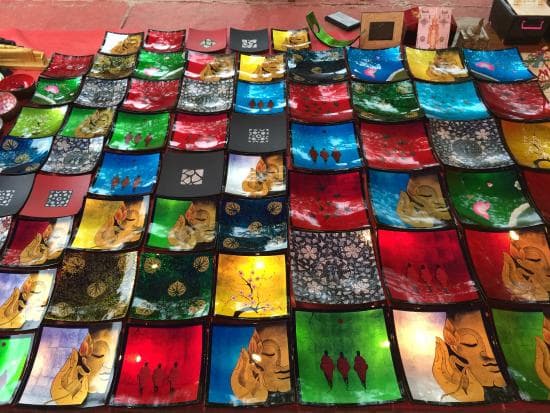 Classic Overland Laos Tours: Luang Prabang-Ou Cave-Nong Khiau-Muang Ngoy-Muang Hiam-Nam Nern Night Safari (Wildlife Watching)-Phonsavanh-Luang Prabang