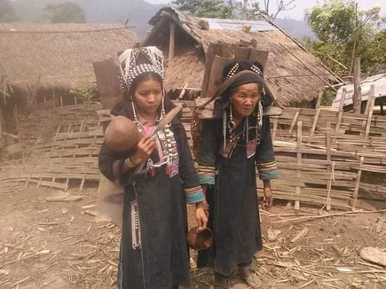 Luang Prabang-Namkat Yorapa Resort-Phongsaly-2Days Trekking+Akha Village Home Stay-Muang Khoa-Muang Ngoi Neua-Nong Khiau-Chinese Dam Ou River N. 2-Luang Prabang