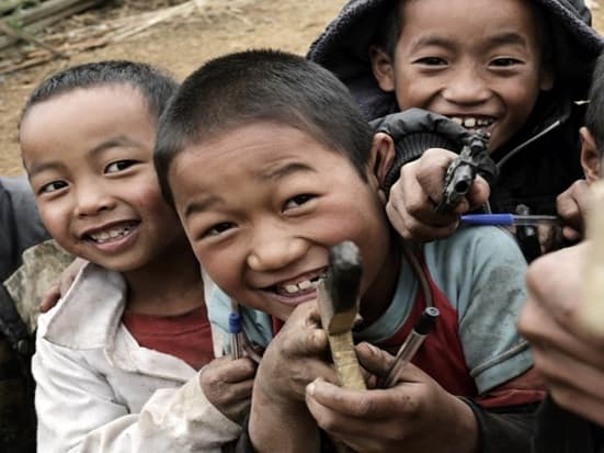 Explore Northern-Central & Southern Laos- Bangkok-Luang Prabang-Nong Khiau-Luang Prabang-Phonsavanh (Plain of jars)-Vang Vieng-Vientiane-Southern Laos-Bangkok